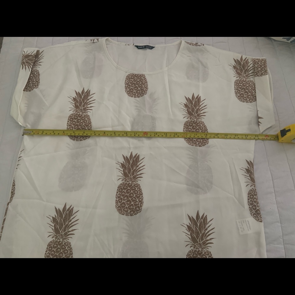 NWT Pineapple Print Blouse (X12) - Picture 9 of 10